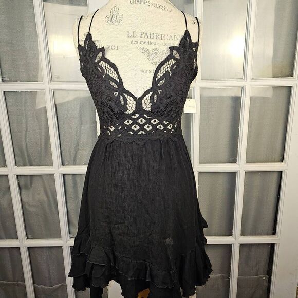 NWT Intimately Free People Womens Black Ilektra Slip‎ Dress Medium - Picture 1 of 5